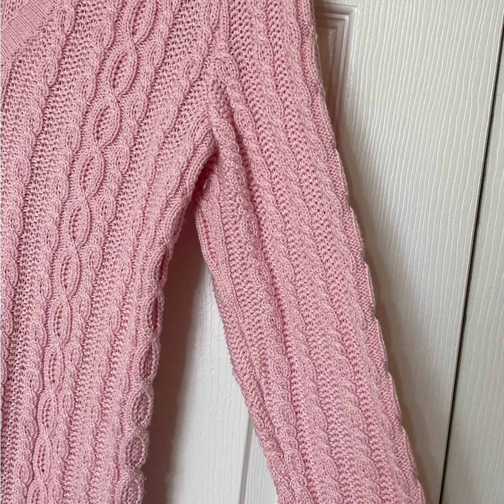 Ralph Lauren Light Pink V-Neck Sweater - Picture 4 of 9